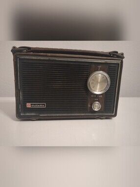 Vintage Juliette APR 1404F AM/FM Solid State Radio - Retro 70s WORKS